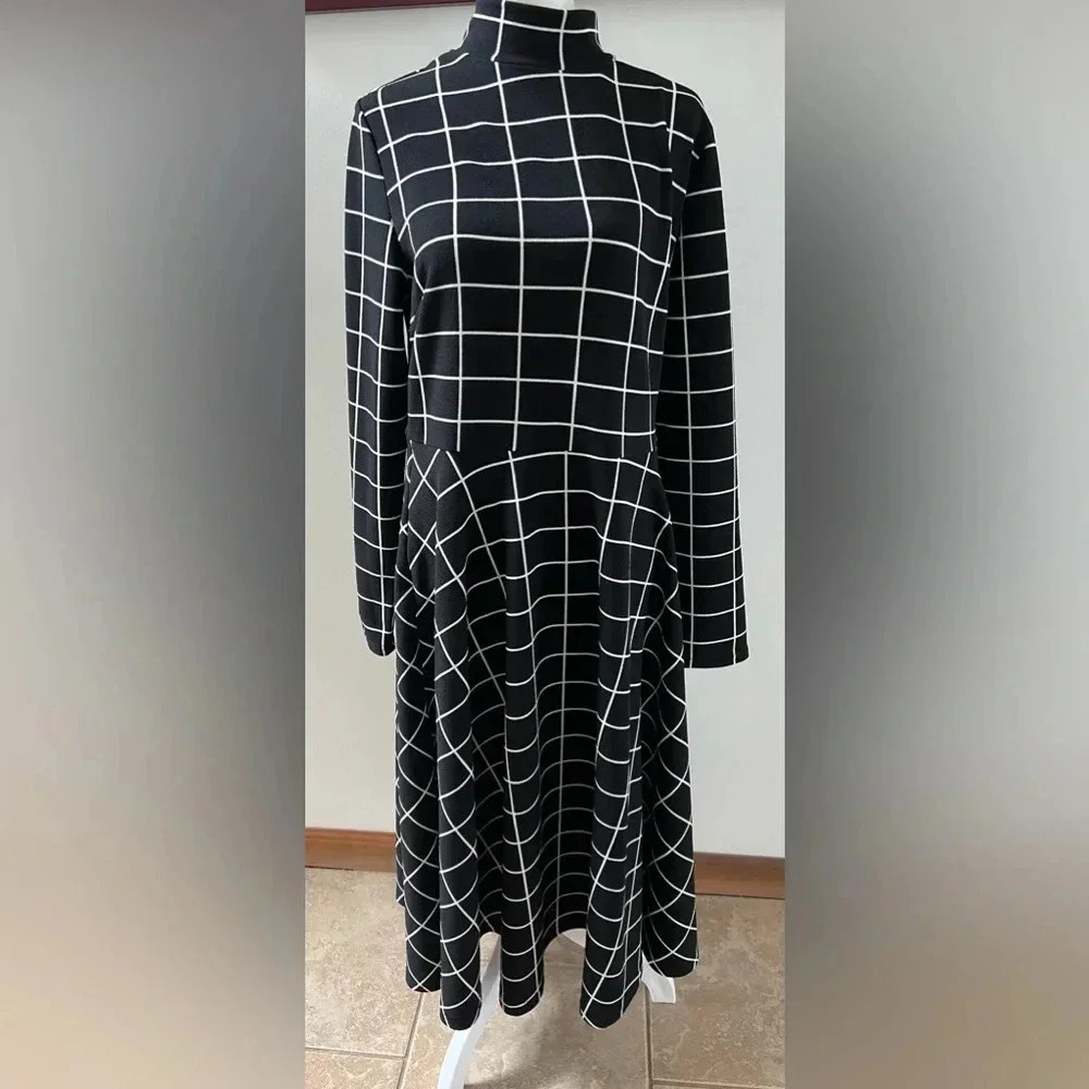 Floerns | Women's High Neck Plaid Fit and Flare Midi Dress. Size: XL